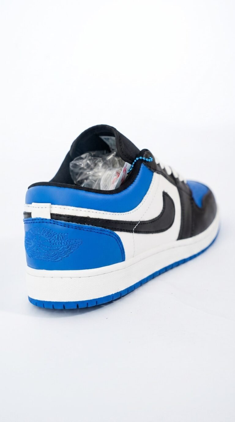 Air Jordan 1 Low — Blanc / Noir / Bleu Royal