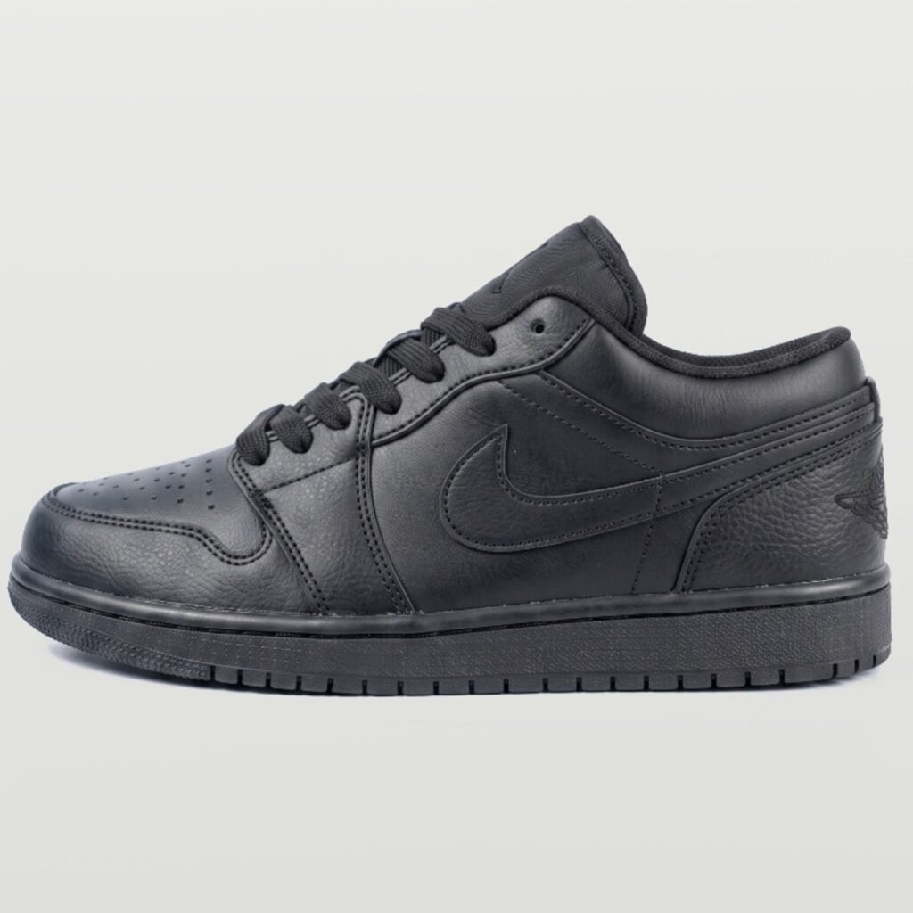 سنيكرز رجالي – أسود كامل